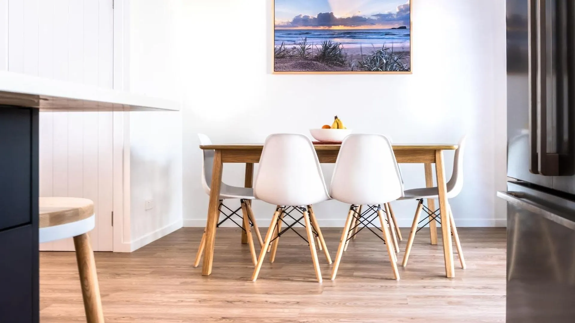 Modern Pet-Friendly Mudjimba Townhouse Villa